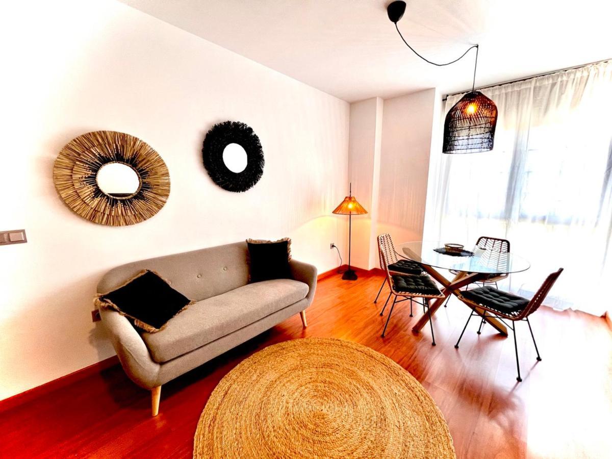 Homely Malaga Av Rosaleda Centro Historico Ngoại thất bức ảnh
